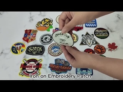 Forme lavable de rectangle de crâne de tissu de sergé d'habillement d'OEKO-TEX de correction standard de broderie