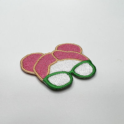 La fille fraîche PMS colorent les corrections mignonnes de broderie 3 - 10cm avec le certificat de BSCI