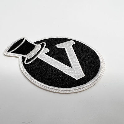Le chapeau brodé fait sur commande raccorde le fer de soutien de papier sur des corrections de broderie pour des vêtements
