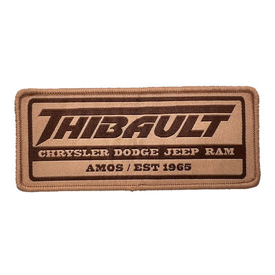 Le fer sur le polyester tissé de Logo Patch Vintage Eco Friendly filète les corrections tissées de chapeau