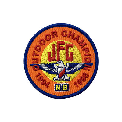Fer fait sur commande de broderie de coffre de champion de vente chaude sur la correction Logo Name Patches