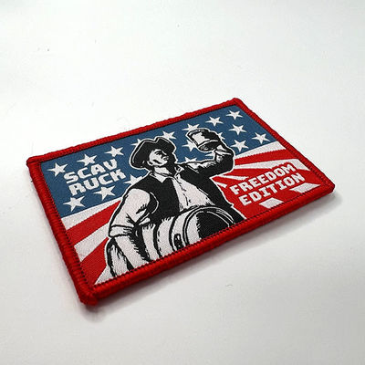 Le label tissé lavable fait sur commande raccorde la frontière de Merrow de support de Velcro