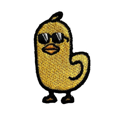 Le poulet jaune cousent sur les corrections brodées aucune correction faite sur commande d'habillement de rétrécissement